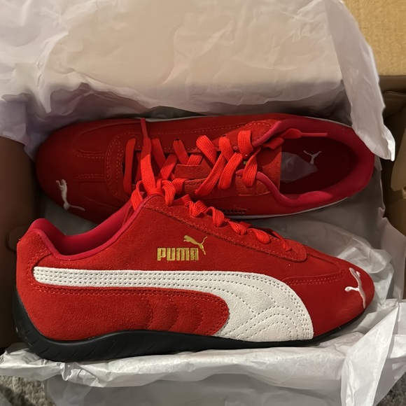 Puma Speedcat Red Sneakers NEW size 6 US 38 Euro UNISEX - Picture 4 of 6